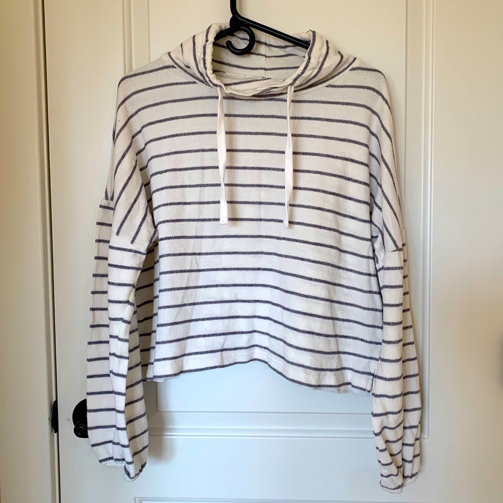 O’Neill women’s sweater